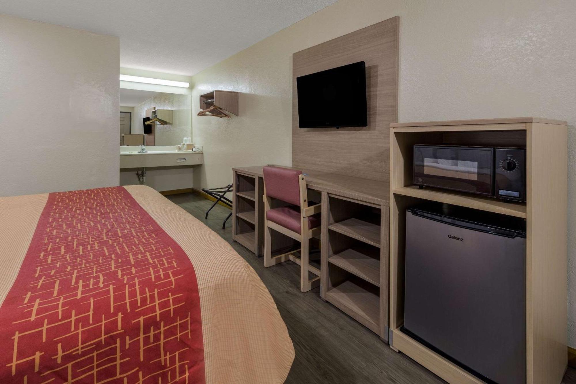 Rodeway Inn Elkton Dış mekan fotoğraf