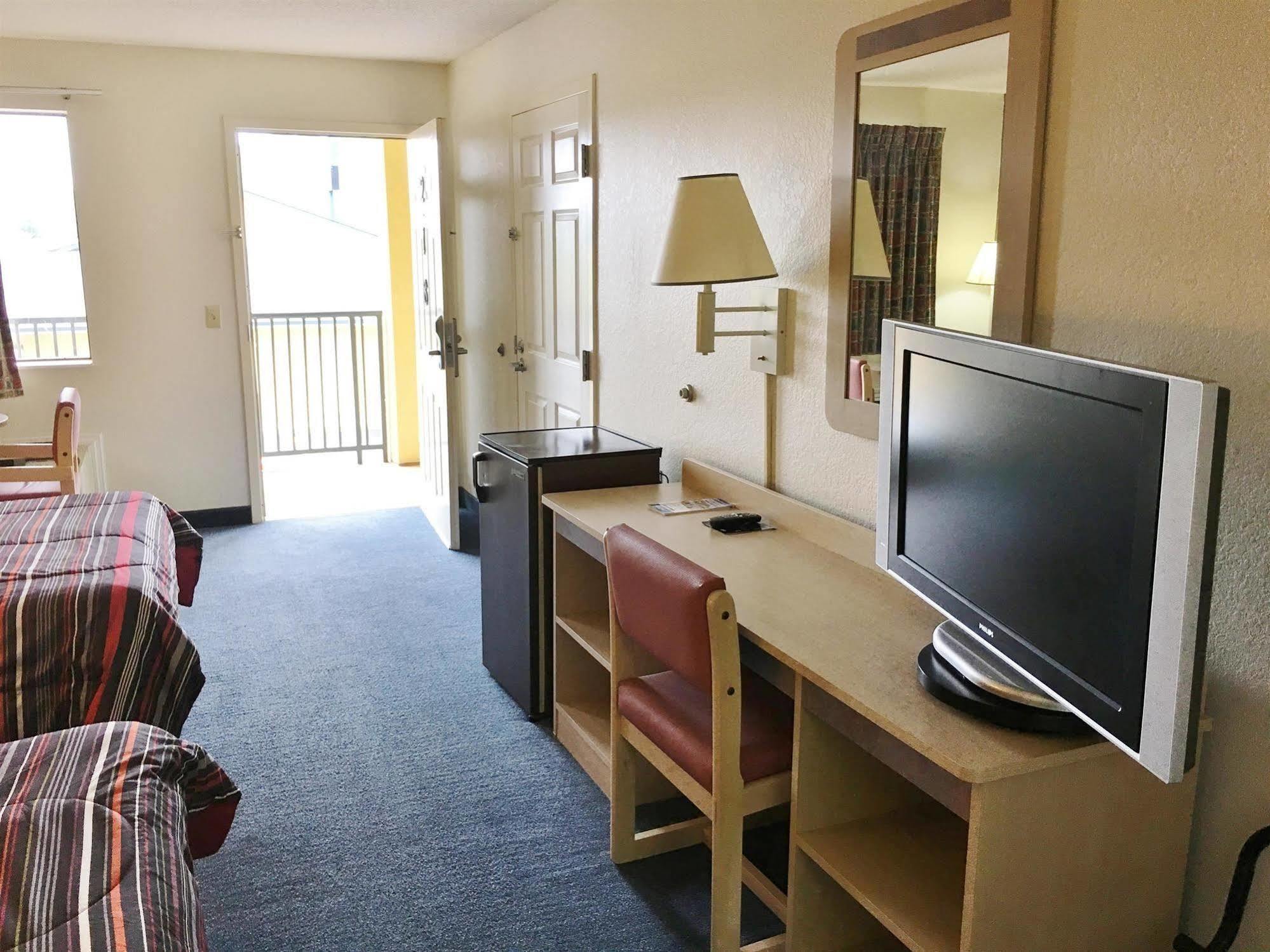 Rodeway Inn Elkton Dış mekan fotoğraf